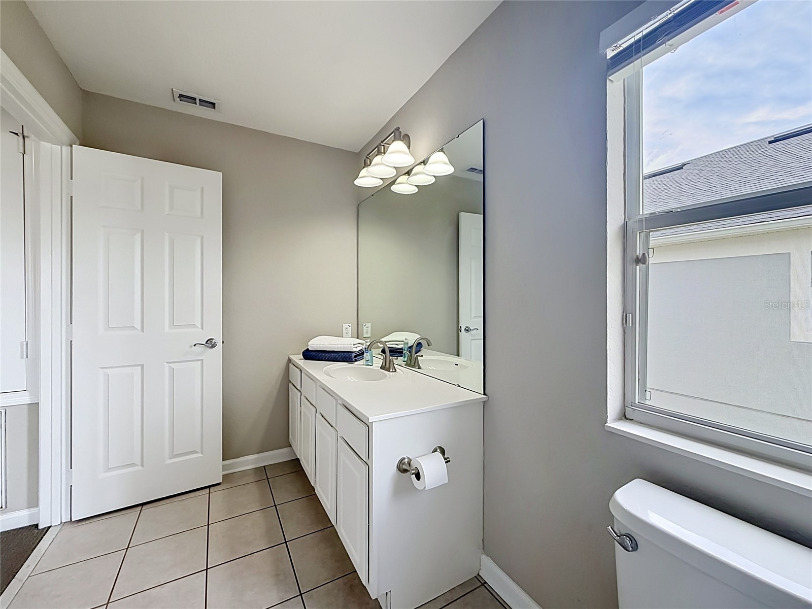 1060 Rock Harbor Avenue Orlando FL 32828 O6413301 image46