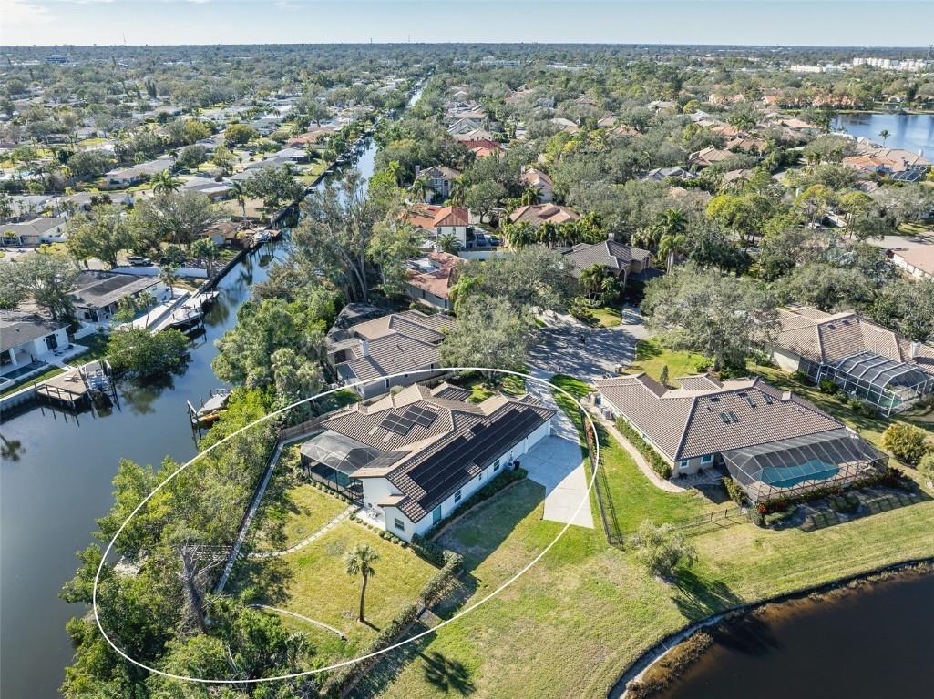 1060 Water Oak Court NE Saint Petersburg FL 33703 A4638975 image1