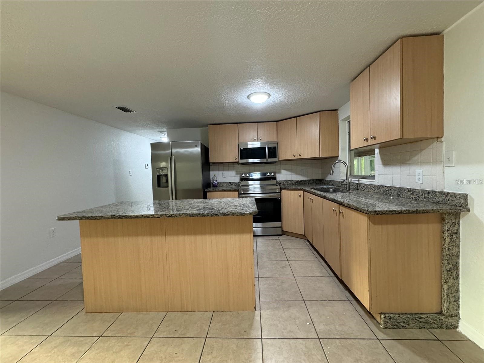 10601 N 52nd Street Temple Terrace FL 33617 TB8505239 image3