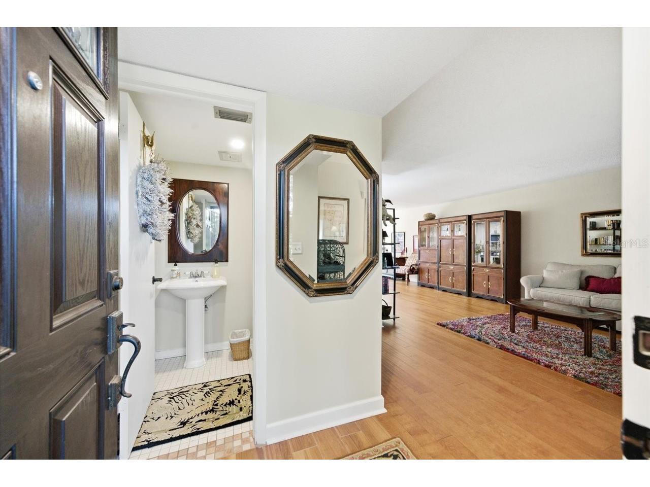 10603 Carrollbrook Way #10603 Tampa FL 33618 TB8489757 image4