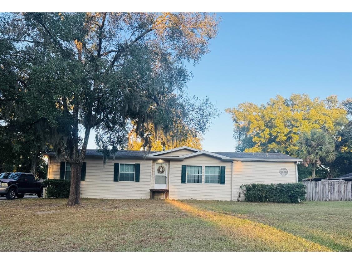 10603 Skewlee Gardens Drive Thonotosassa FL 33592 TB8448907 image2