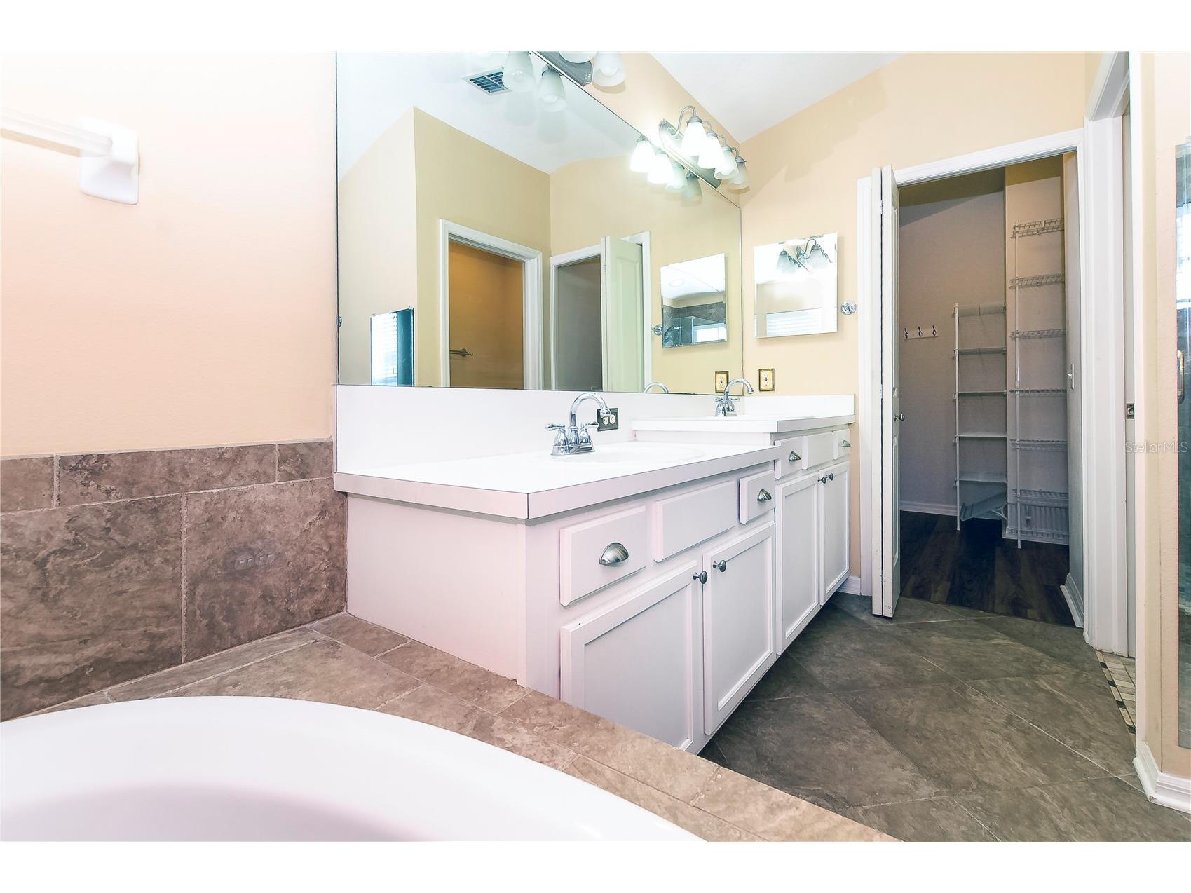 10605 Kidbrooke Court Tampa FL 33626 A4690773 image16