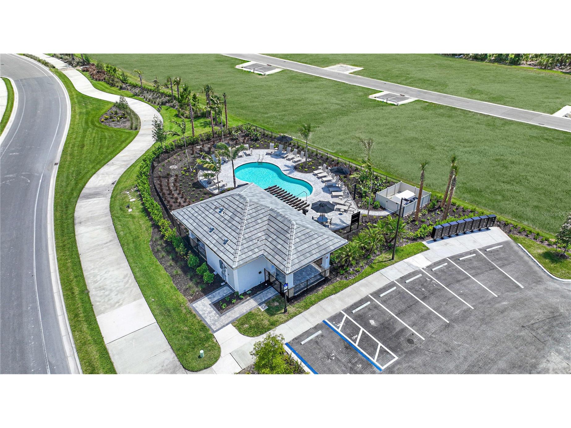10605 Orbit Terrace Sarasota FL 34241 A4688097 image26