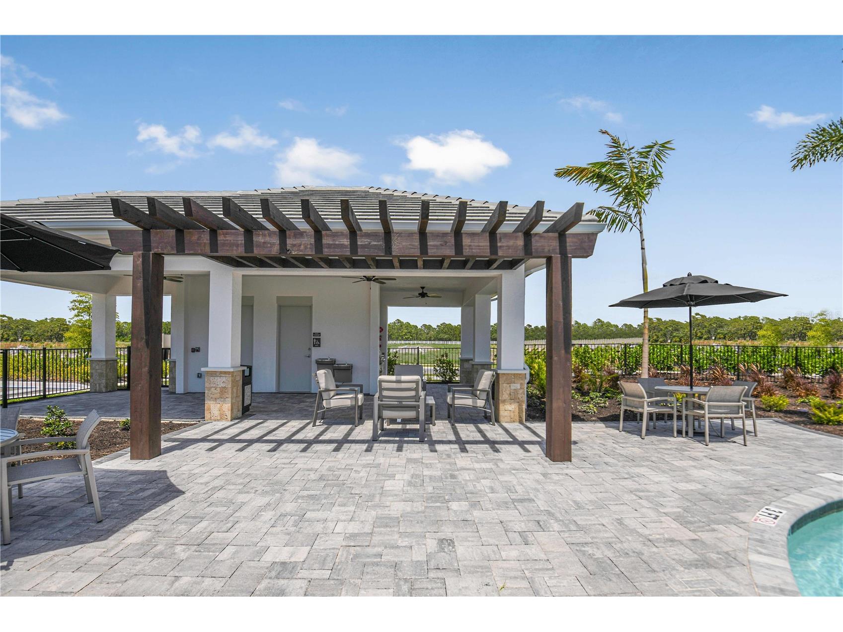 10605 Orbit Terrace Sarasota FL 34241 A4688097 image31