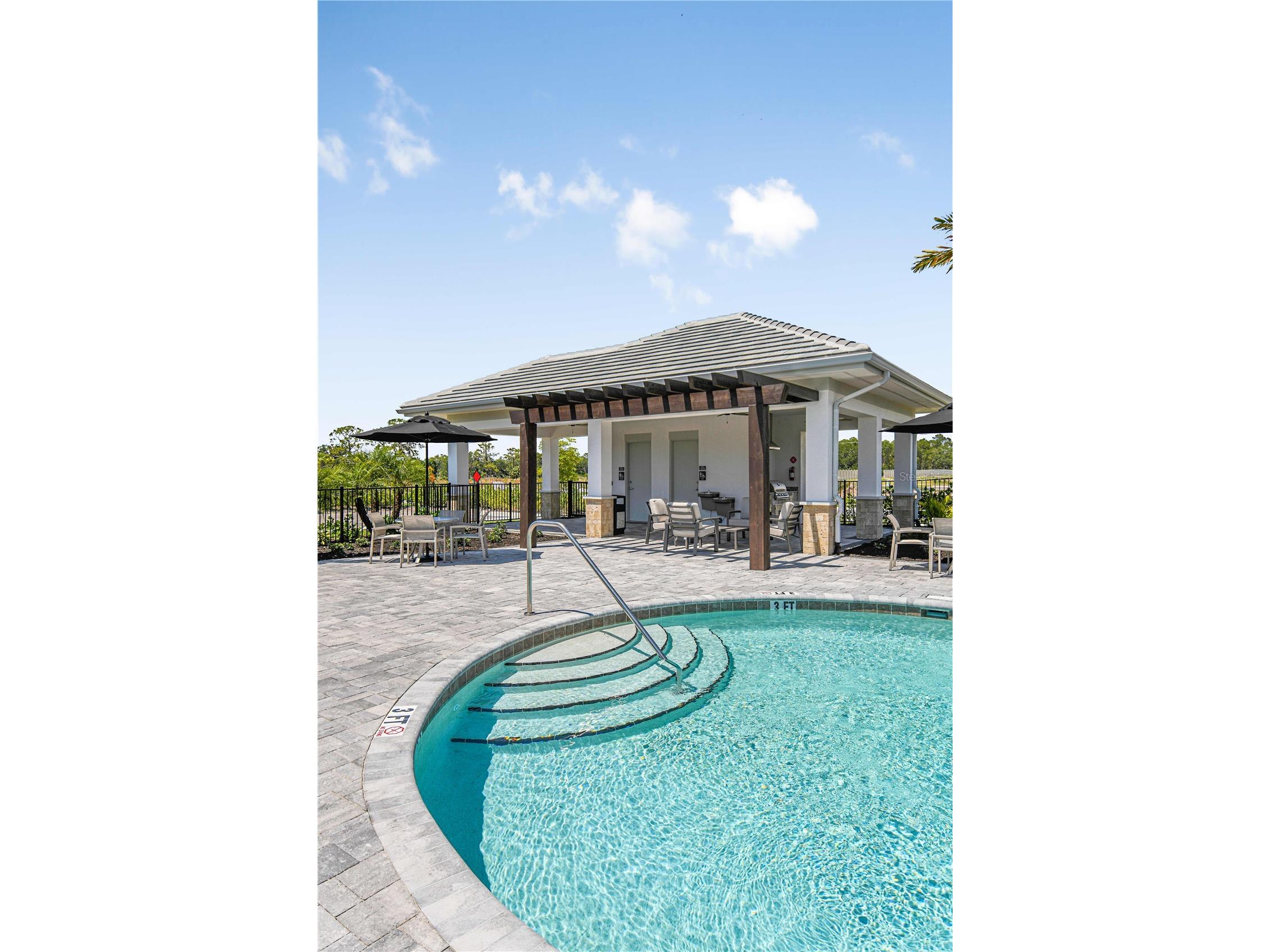 10605 Orbit Terrace Sarasota FL 34241 A4688097 image36