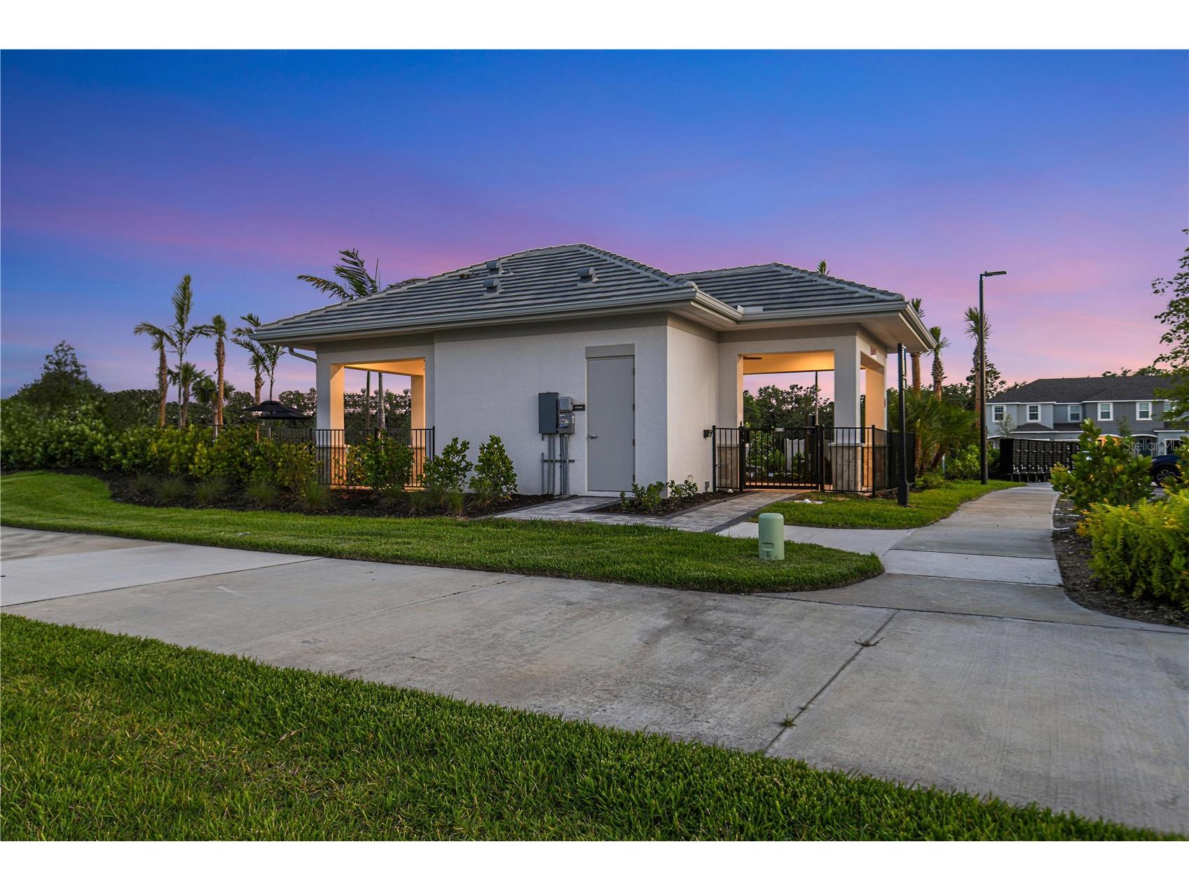 10605 Orbit Terrace Sarasota FL 34241 A4688097 image47
