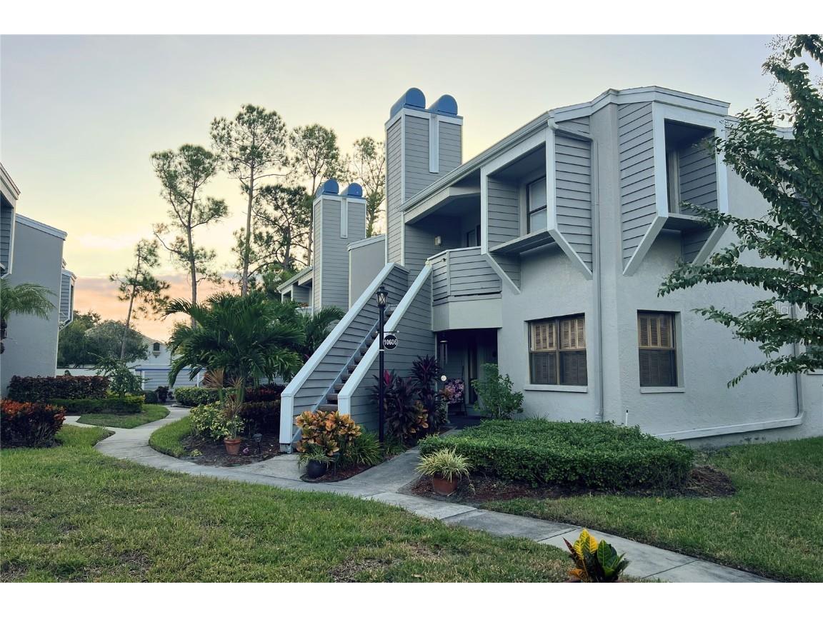 10606 Longwood Drive #203B Seminole FL 33777 TB8443711 image2