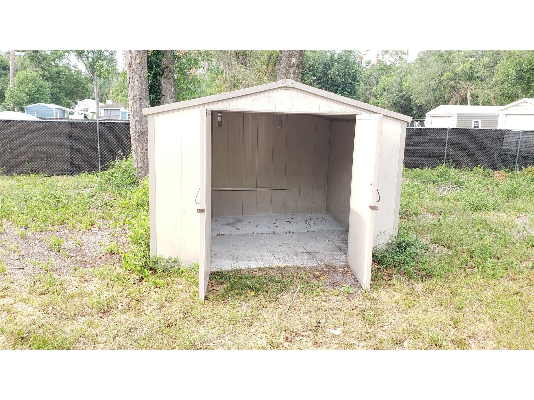 10608 N 50th Street Tampa FL 33617 TB8507405 image17