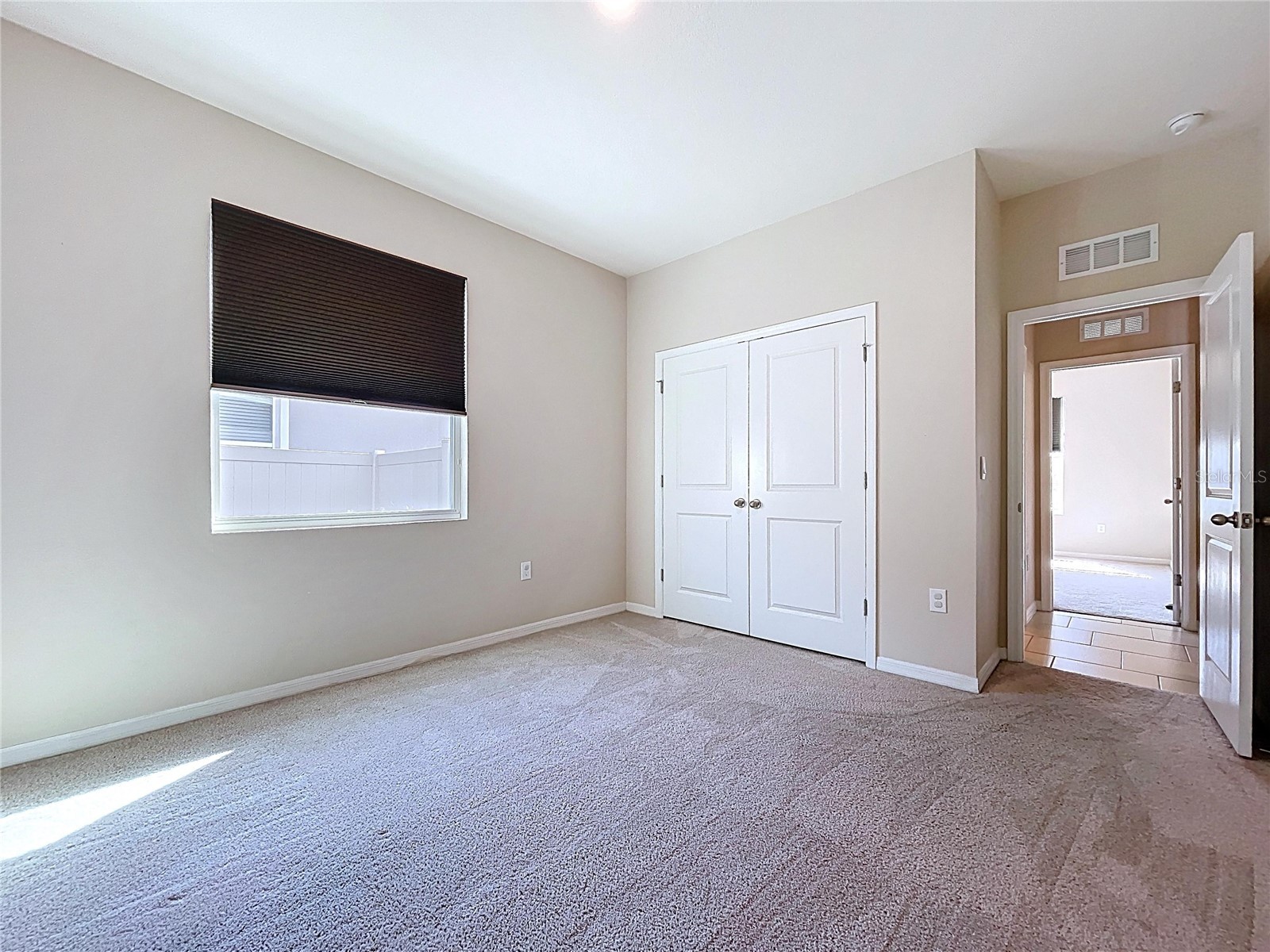 10609 Laxer Cay Loop San Antonio FL 33576 - RENTENTION POND WITH FOUNTAIN TB8463848 image12