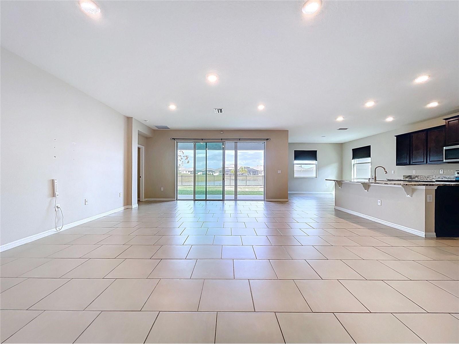 10609 Laxer Cay Loop San Antonio FL 33576 - RENTENTION POND WITH FOUNTAIN TB8463848 image16