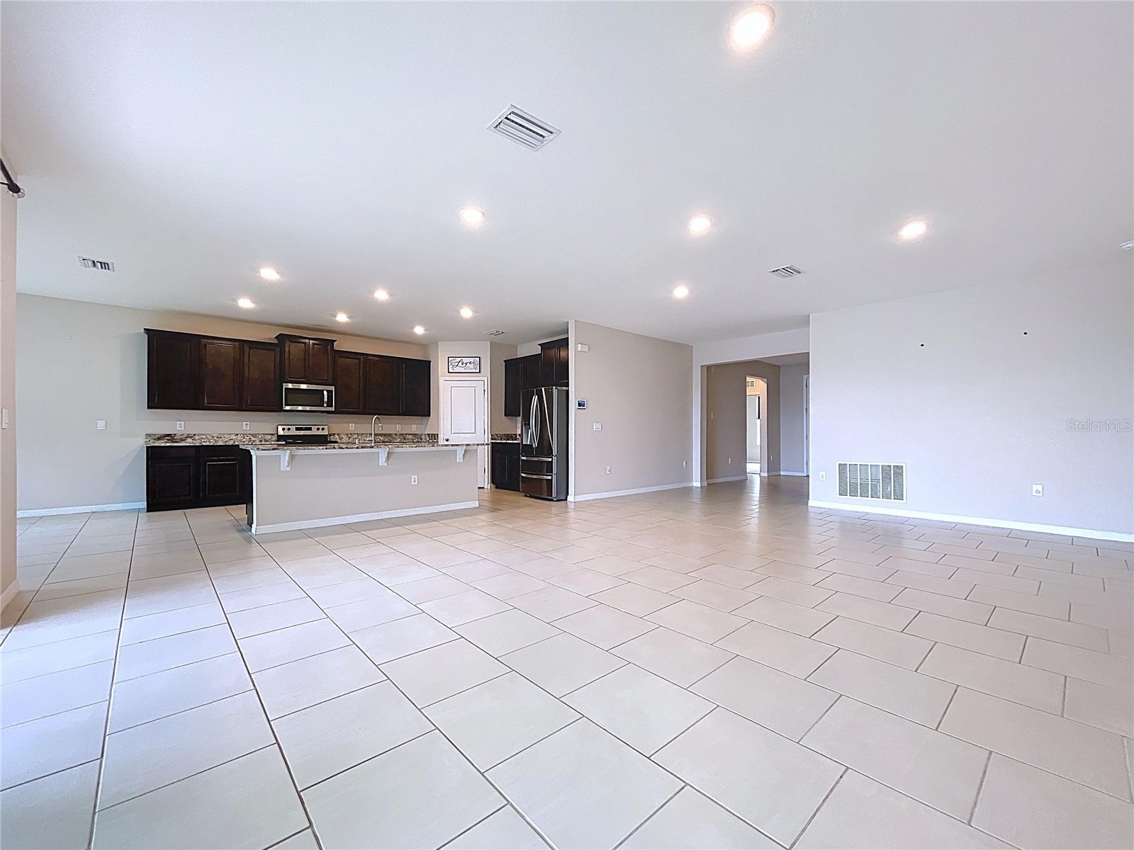 10609 Laxer Cay Loop San Antonio FL 33576 - RENTENTION POND WITH FOUNTAIN TB8463848 image17