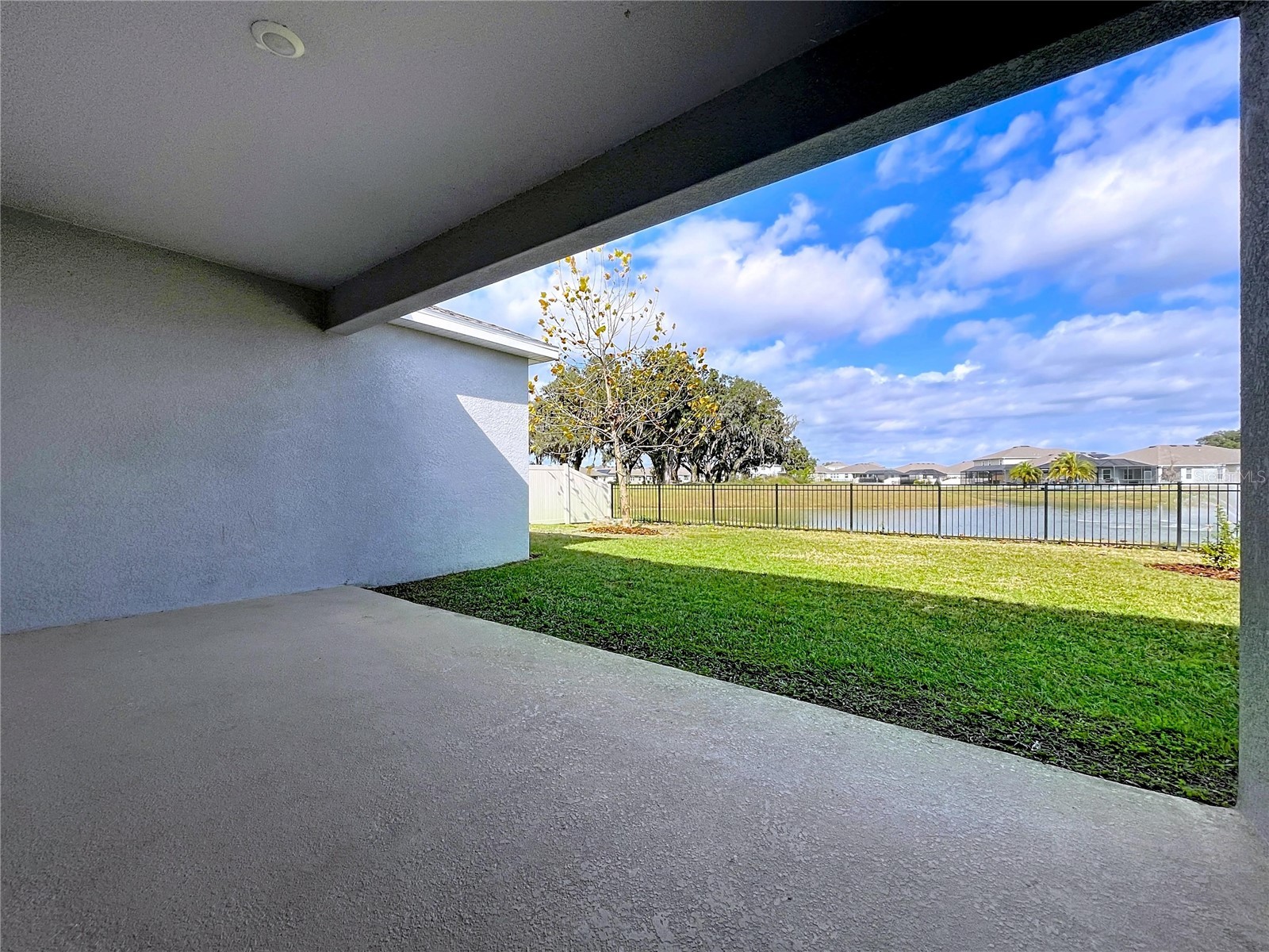 10609 Laxer Cay Loop San Antonio FL 33576 - RENTENTION POND WITH FOUNTAIN TB8463848 image32