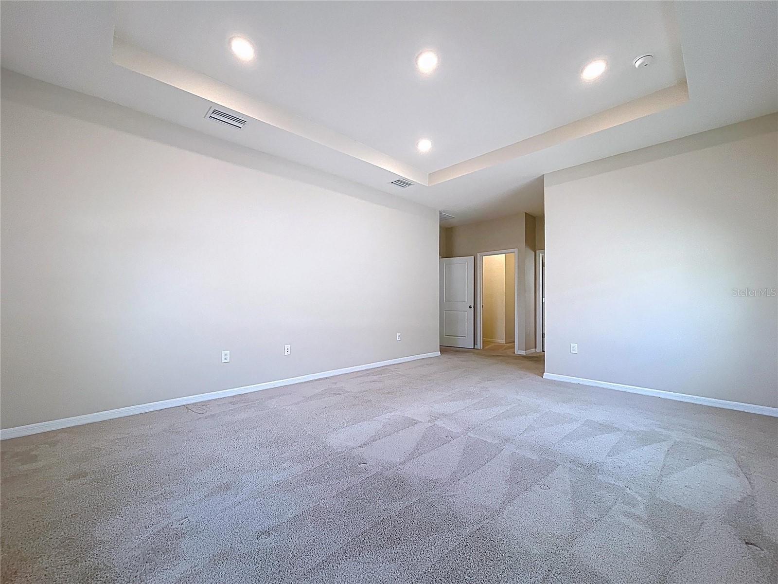 10609 Laxer Cay Loop San Antonio FL 33576 - RENTENTION POND WITH FOUNTAIN TB8463848 image38