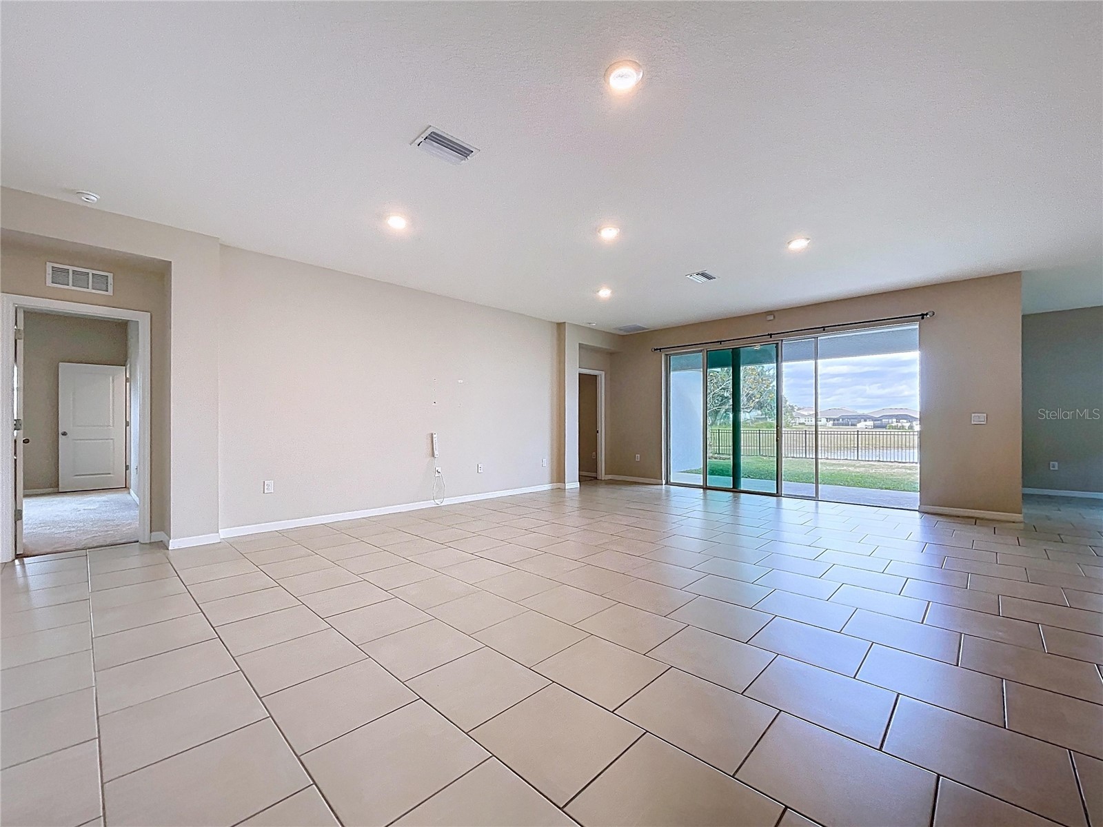 10609 Laxer Cay Loop San Antonio FL 33576 - RENTENTION POND WITH FOUNTAIN TB8463848 image48