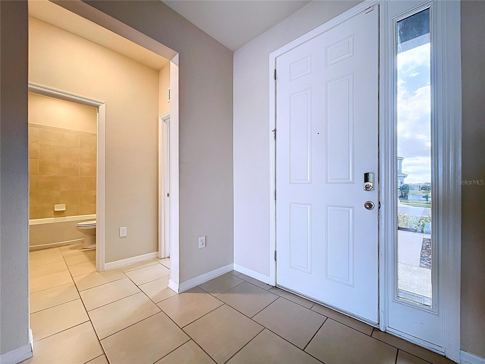 10609 Laxer Cay Loop San Antonio FL 33576 - RENTENTION POND WITH FOUNTAIN TB8463848 image6