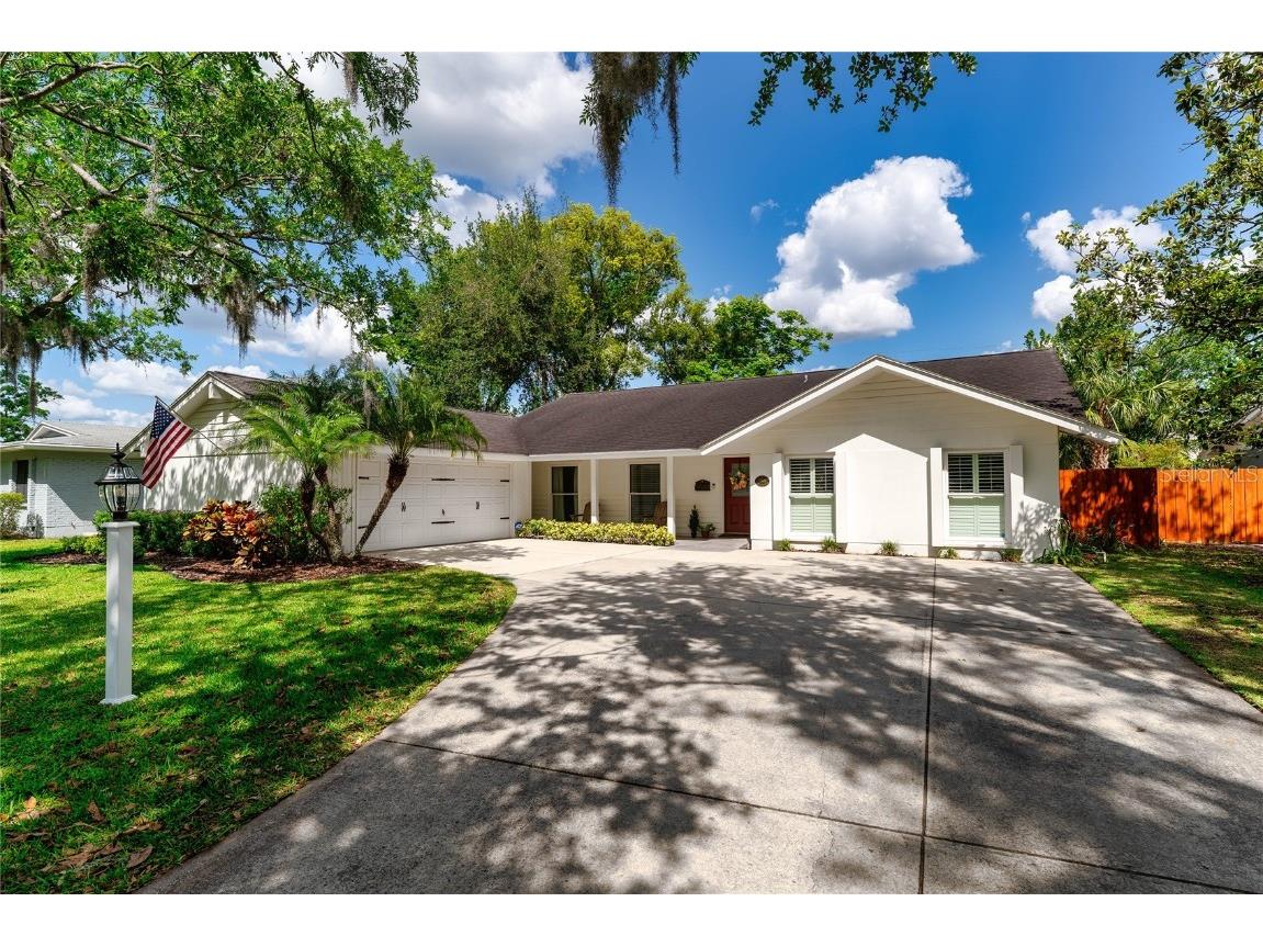 10609 Orange Grove Drive Tampa FL 33618 - LAKE CARROLL TB8373731 image1