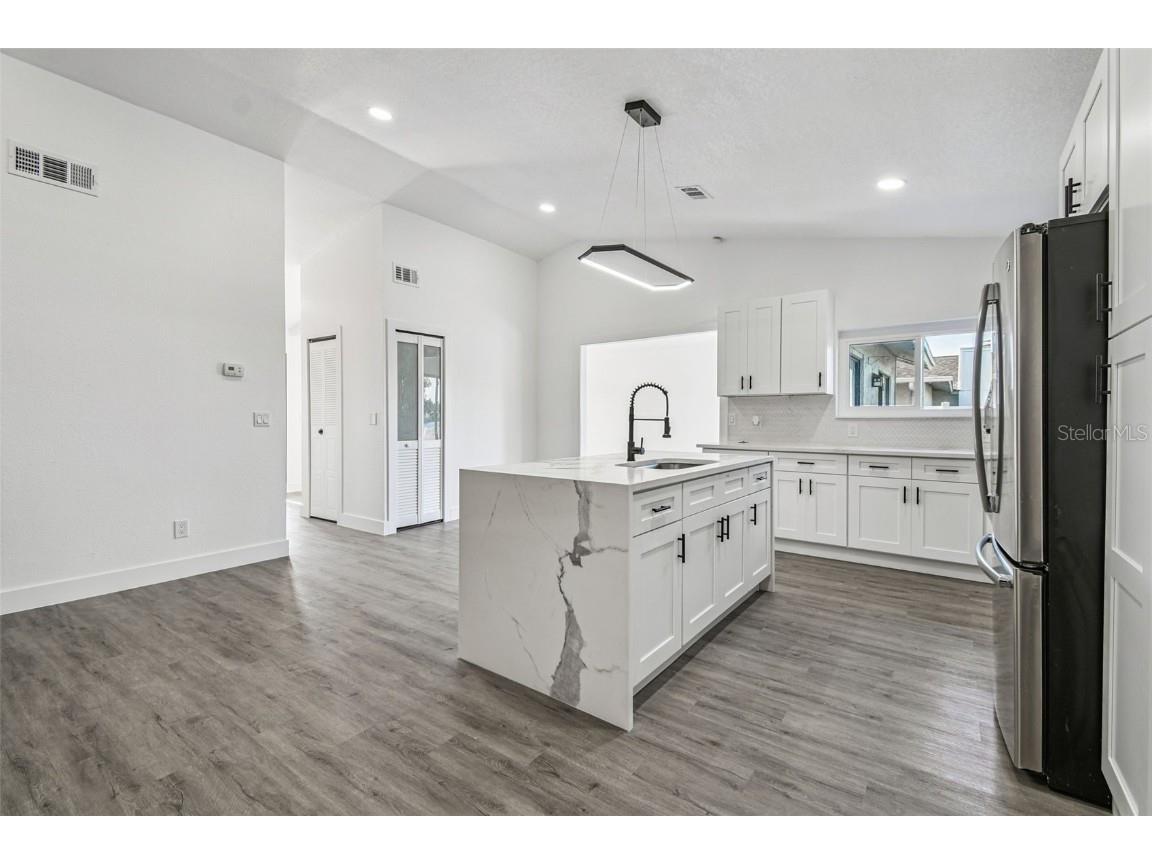 10609 Out Island Drive Tampa FL 33615 TB8443379 image25