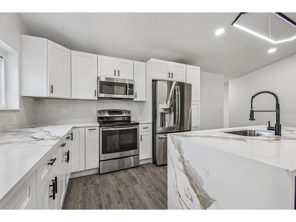 10609 Out Island Drive Tampa FL 33615 TB8443379 image29