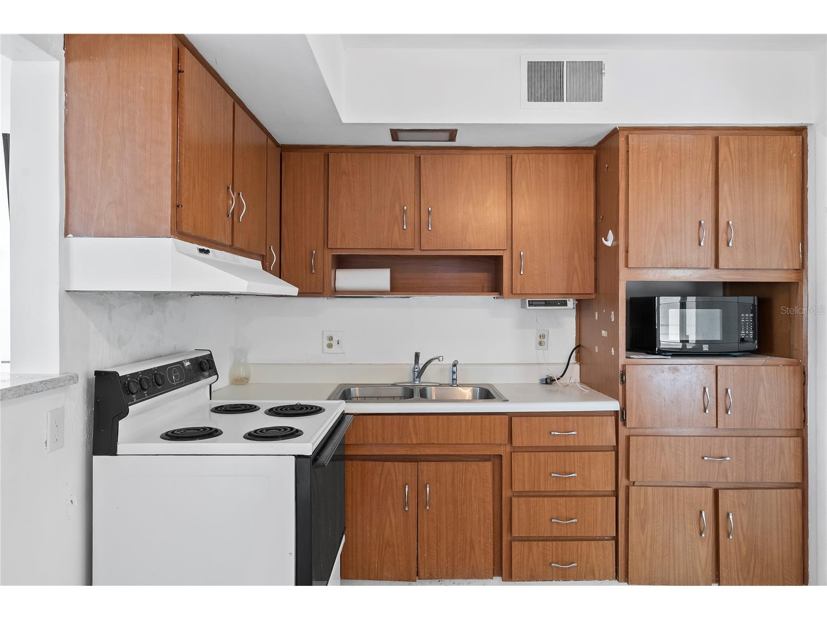 10609 Raffia Drive Port Richey FL 34668 TB8463361 image8