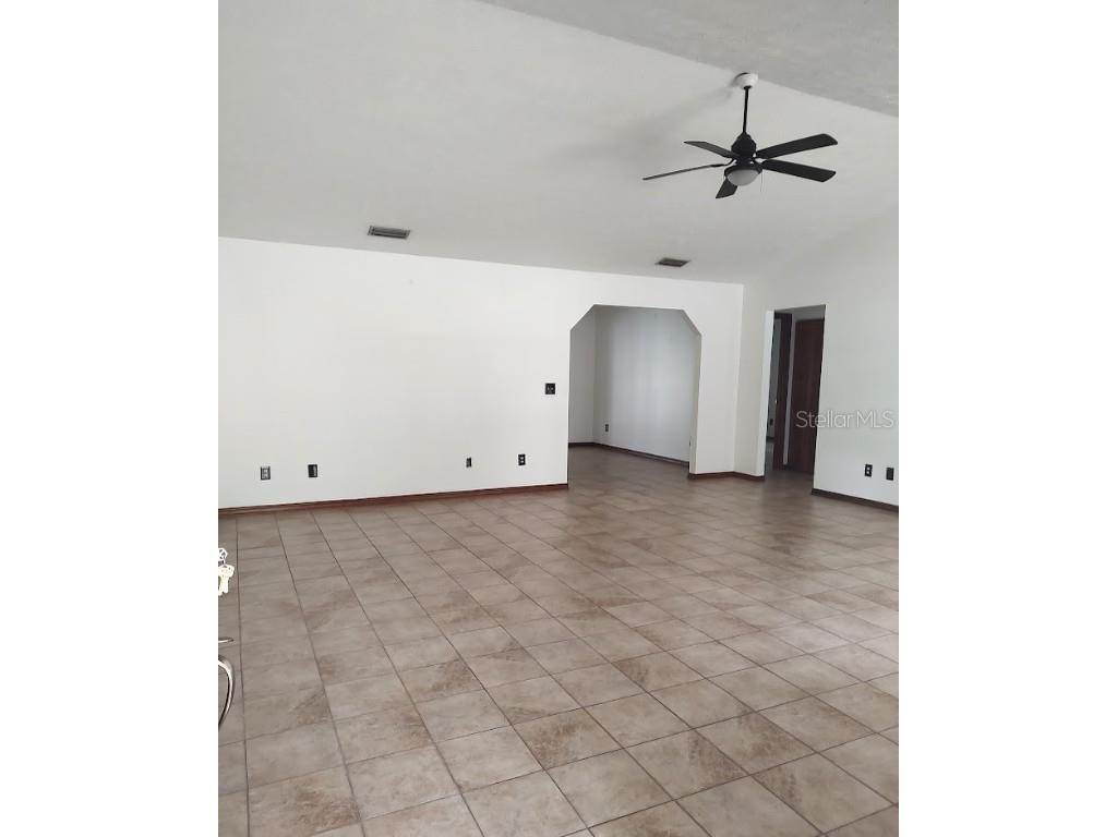 10609 SW 74th Terrace Ocala FL 34476 OM663722 image1