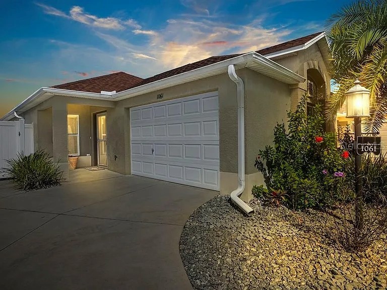 1061 Carver Court The Villages FL 32163 J1000967 image1