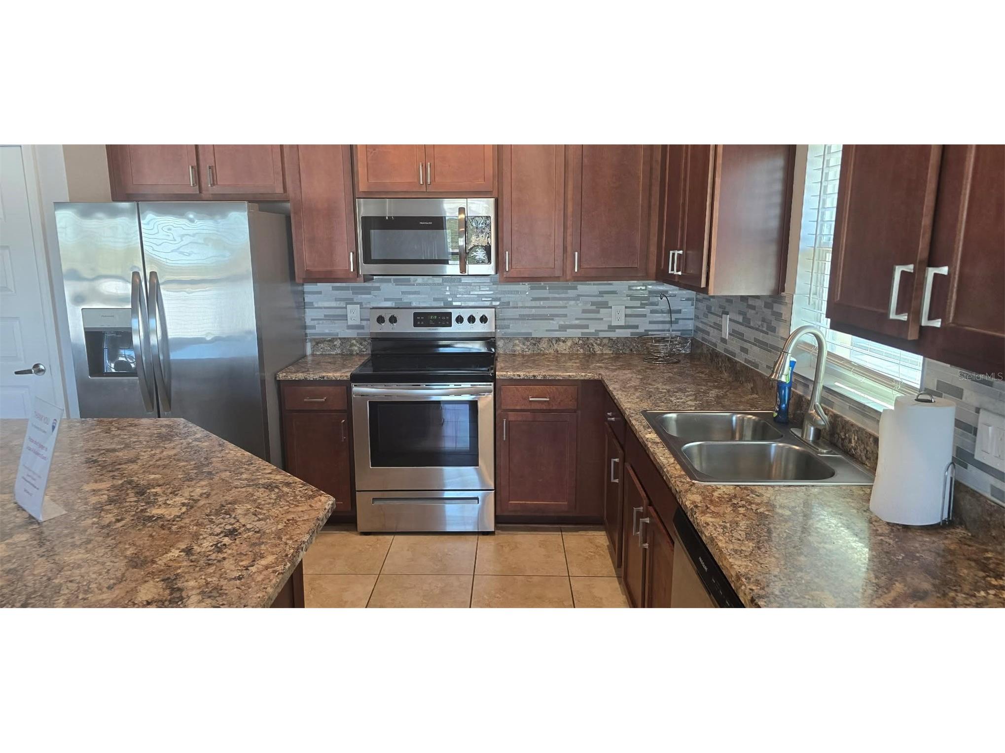 1061 Citrus Landings Boulevard Davenport FL 33837 S5148339 image4