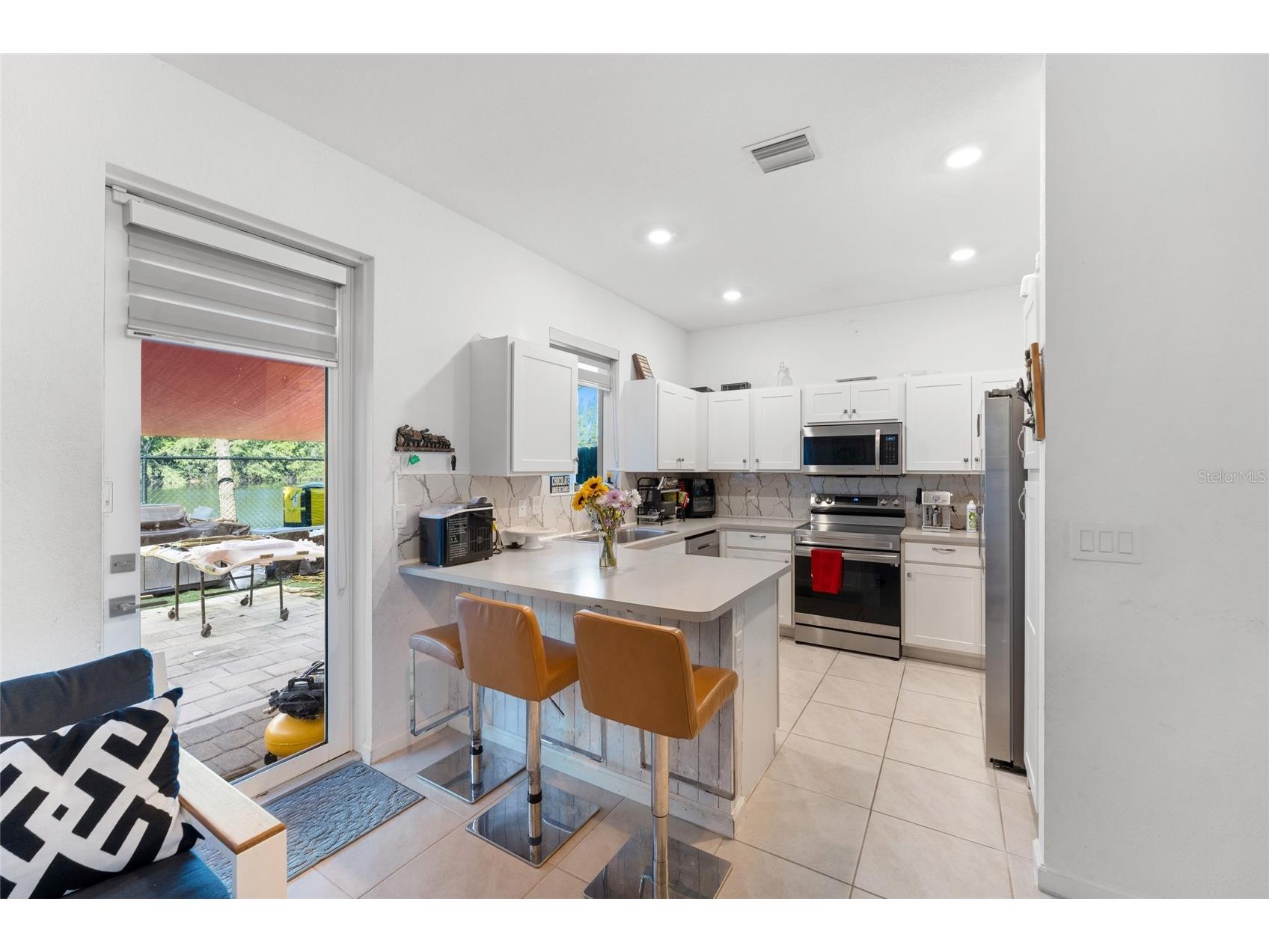 1061 NW 208th Terrace Miami FL 33169 OM718032 image11