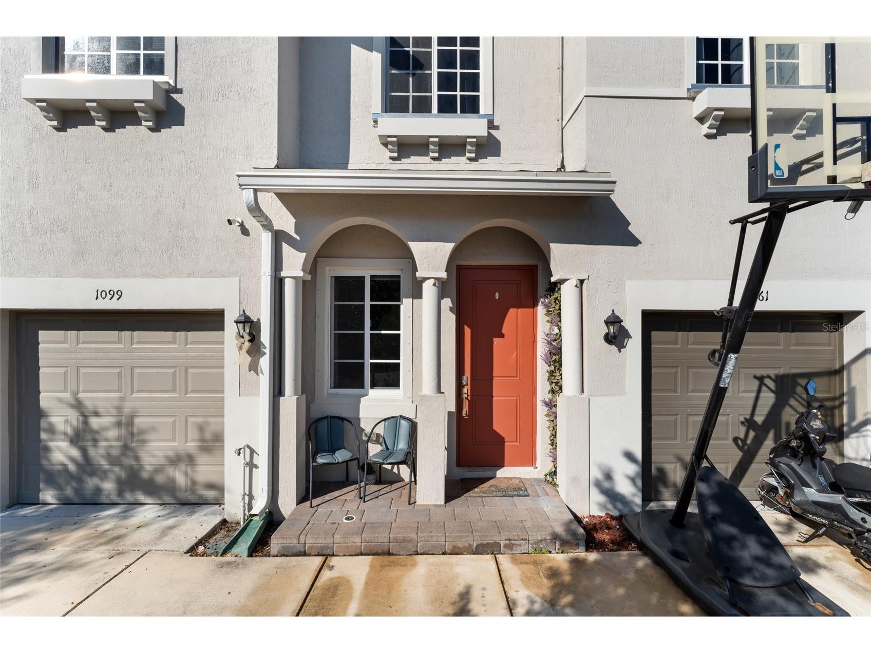 1061 NW 208th Terrace Miami FL 33169 OM718032 image3