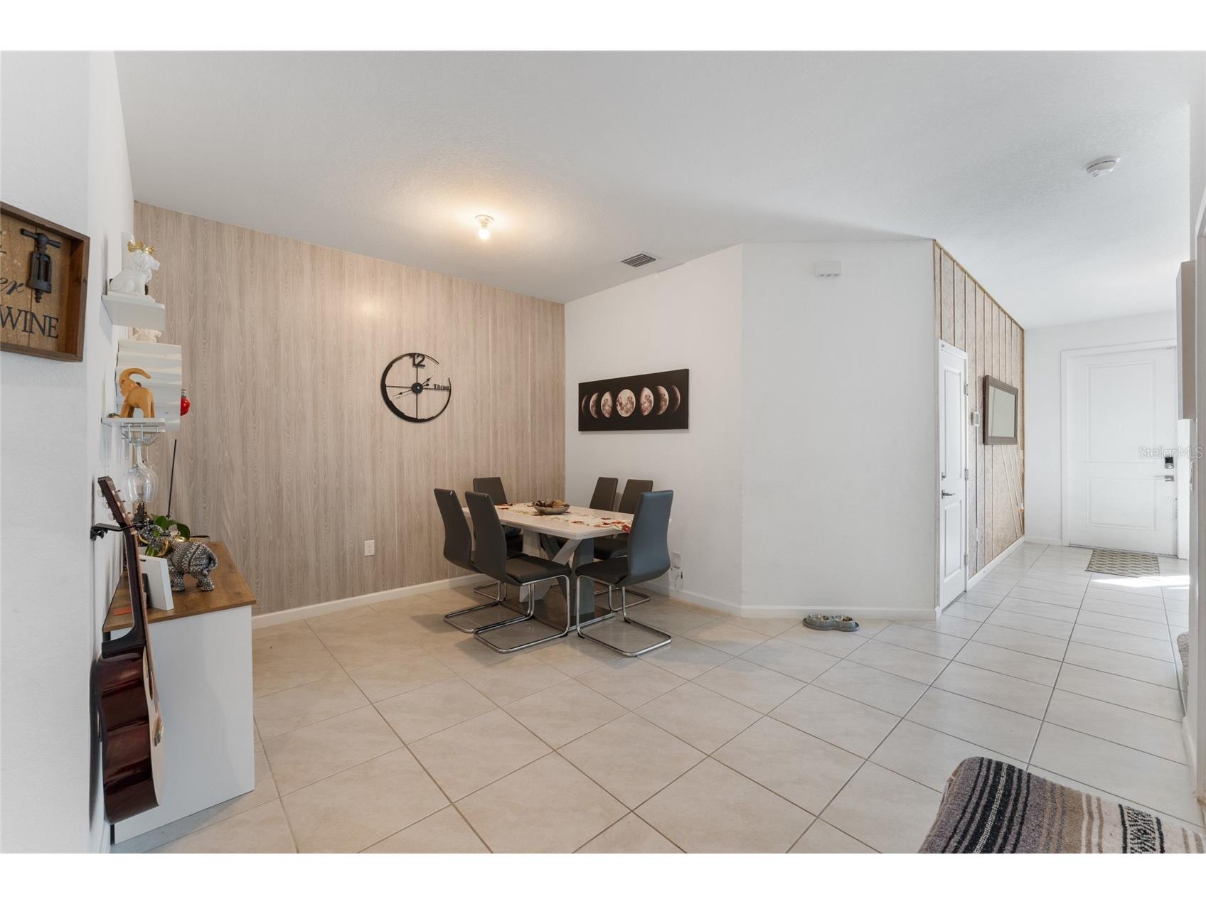 1061 NW 208th Terrace Miami FL 33169 OM718032 image7