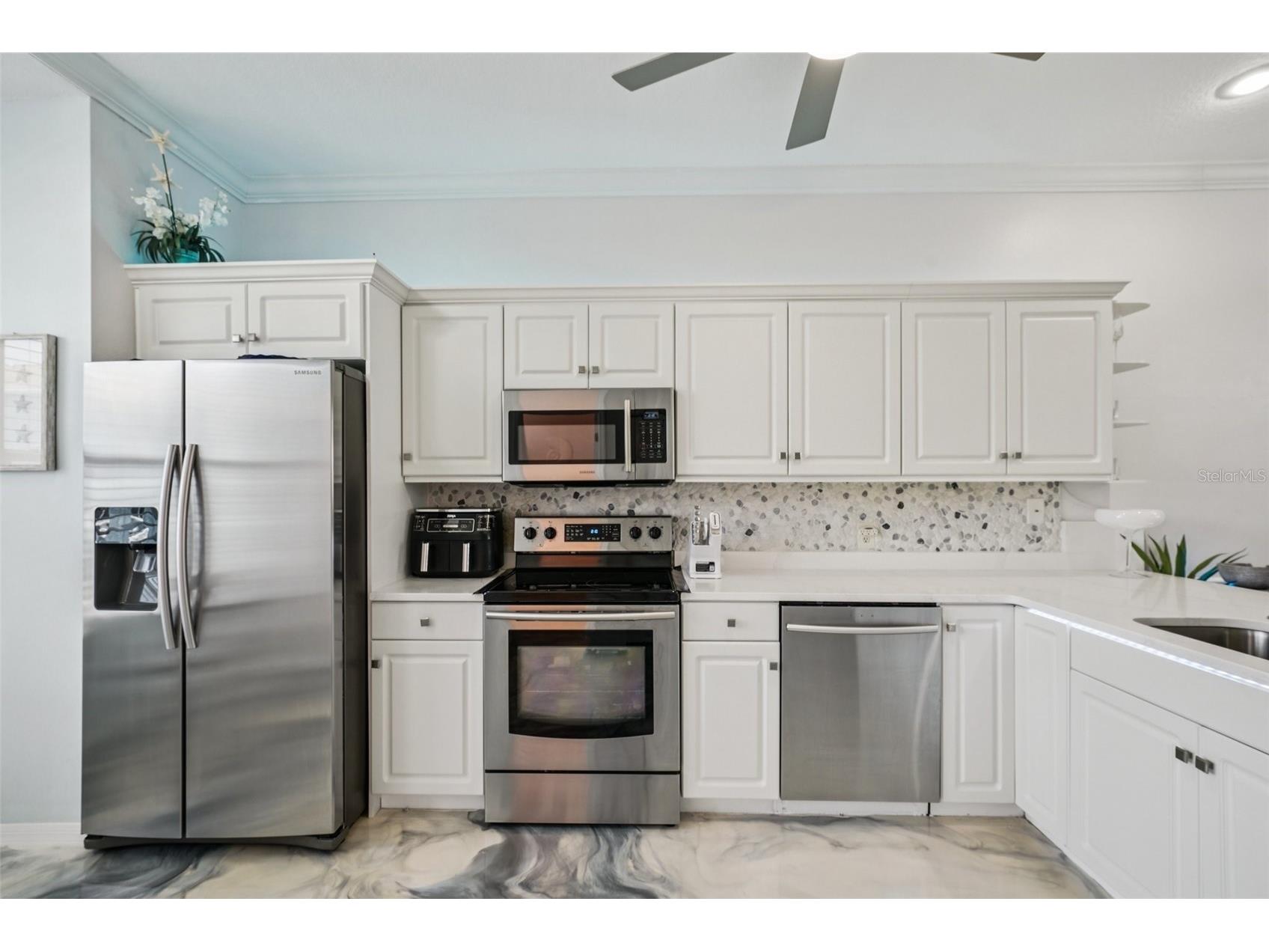 1061 Pinellas Bayway S Saint Petersburg FL 33715 S5142908 image18
