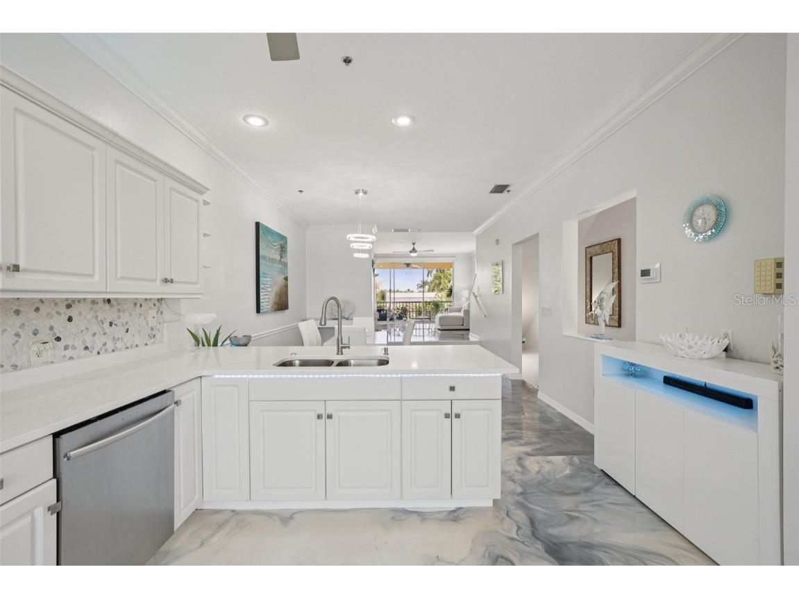 1061 Pinellas Bayway S Saint Petersburg FL 33715 S5128791 image19