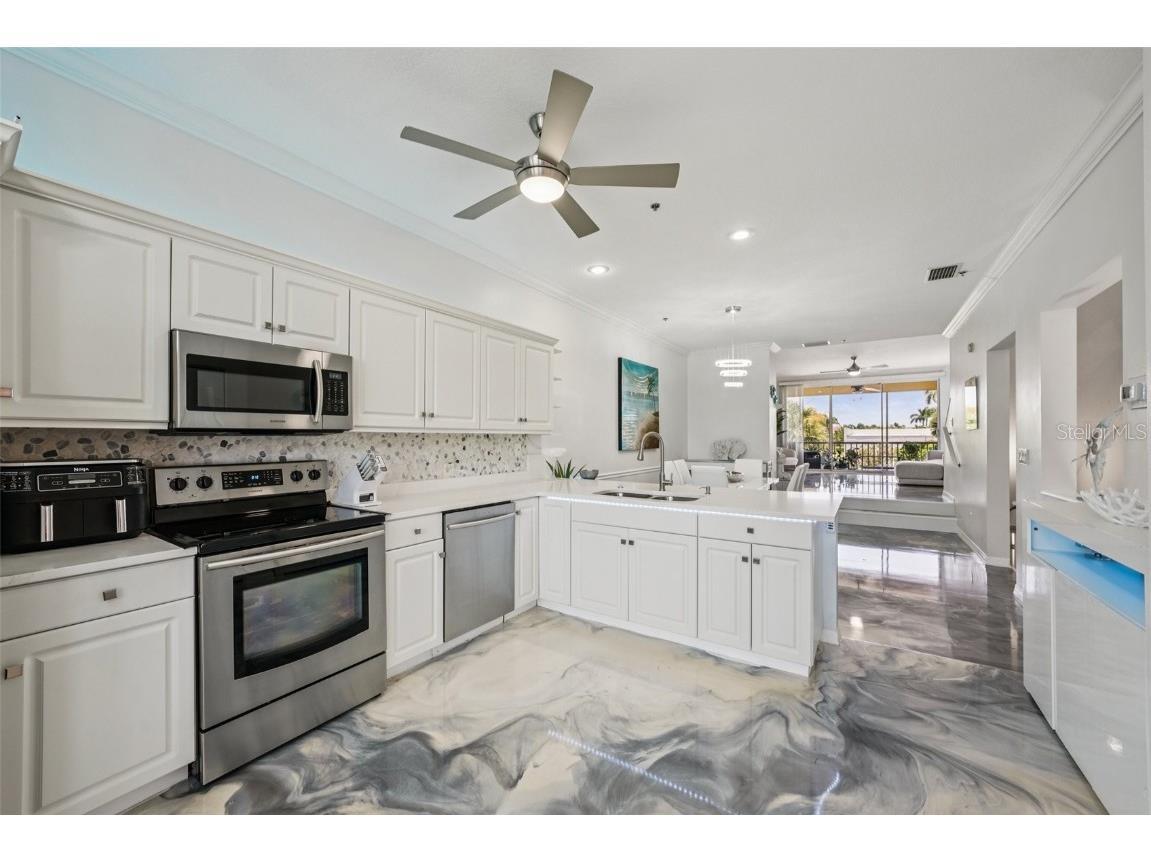 1061 Pinellas Bayway S Saint Petersburg FL 33715 S5128791 image20