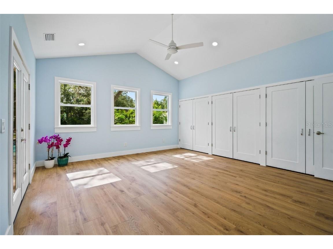 1061 Sedeeva Street Clearwater FL 33755 TB8345691 image11