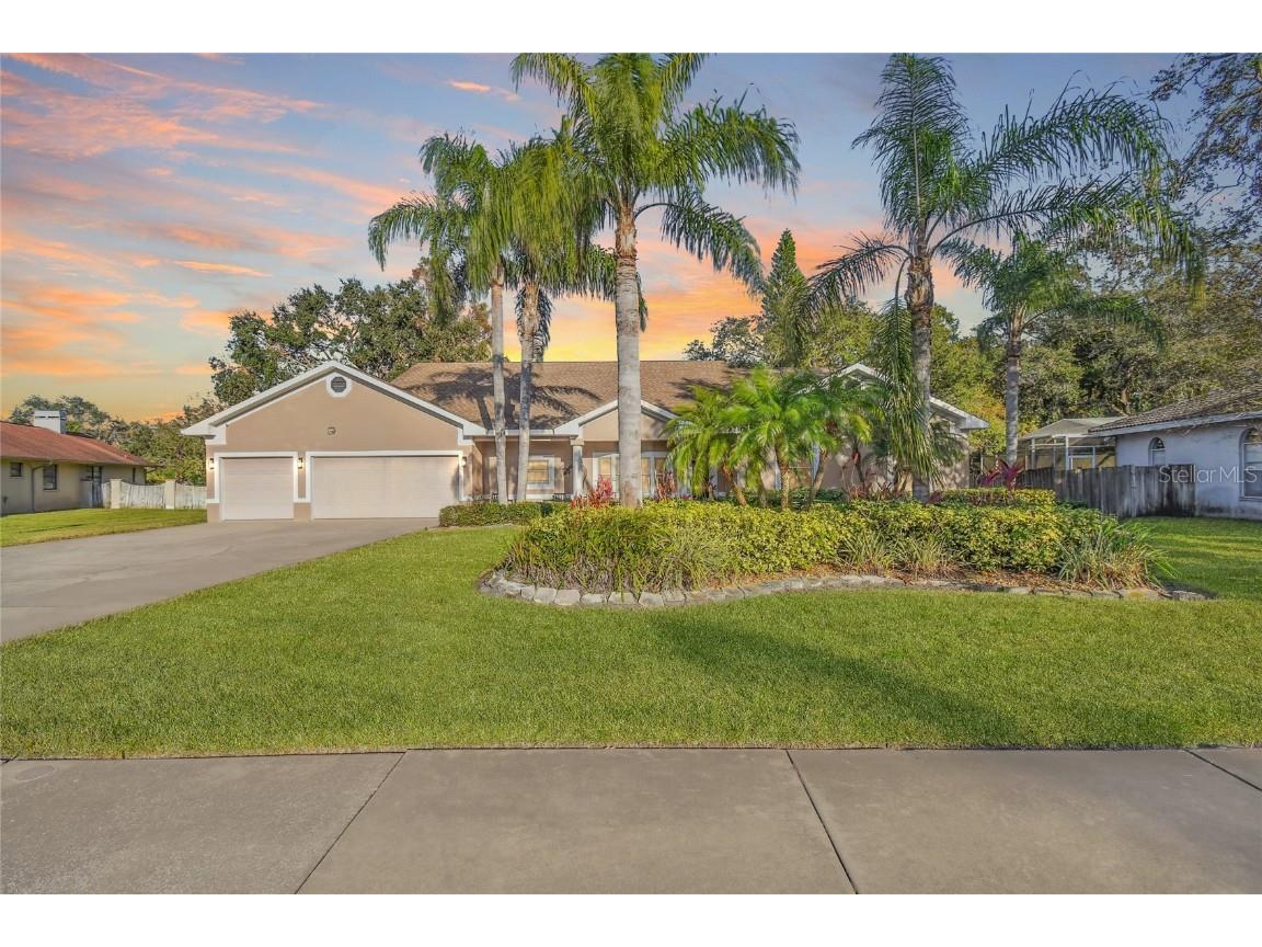 1061 Weathersfield Drive Dunedin FL 34698 TB8332726 image1