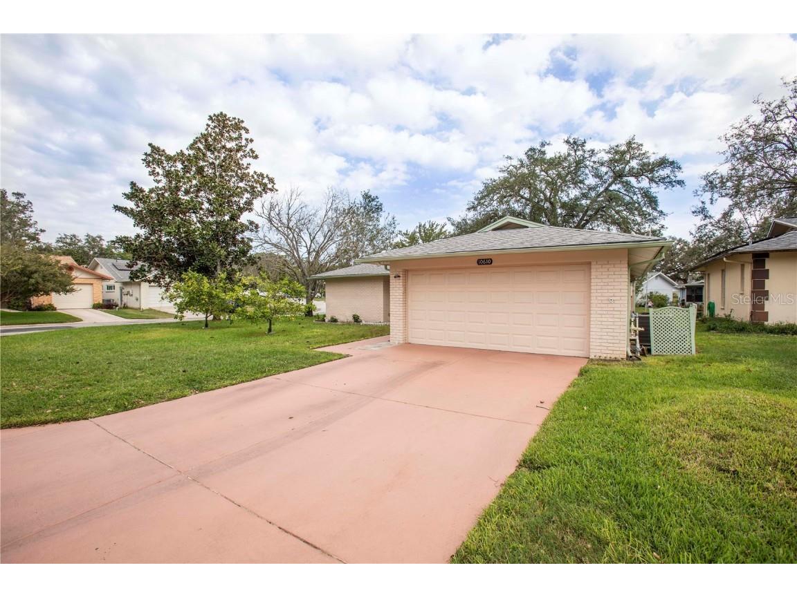 10610 Mosquero Drive Port Richey FL 34668 W7879386 image2
