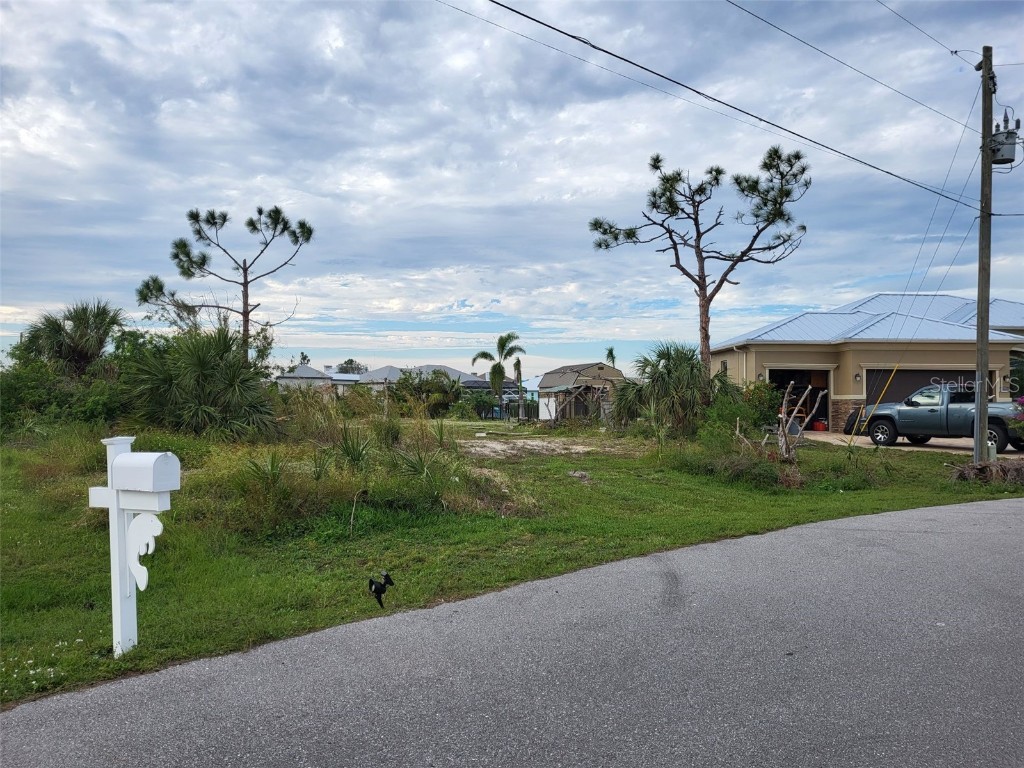 10610 Riverside Road Port Charlotte FL 33981 - ALLEN DALE WATERWAY D6138408 image2