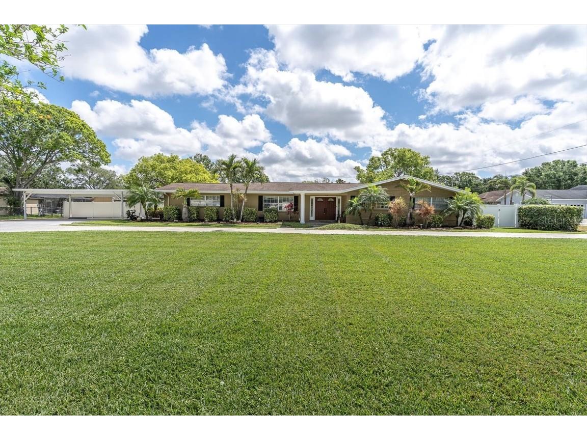 10611 131st Street Largo FL 33774 TB8394484 image1