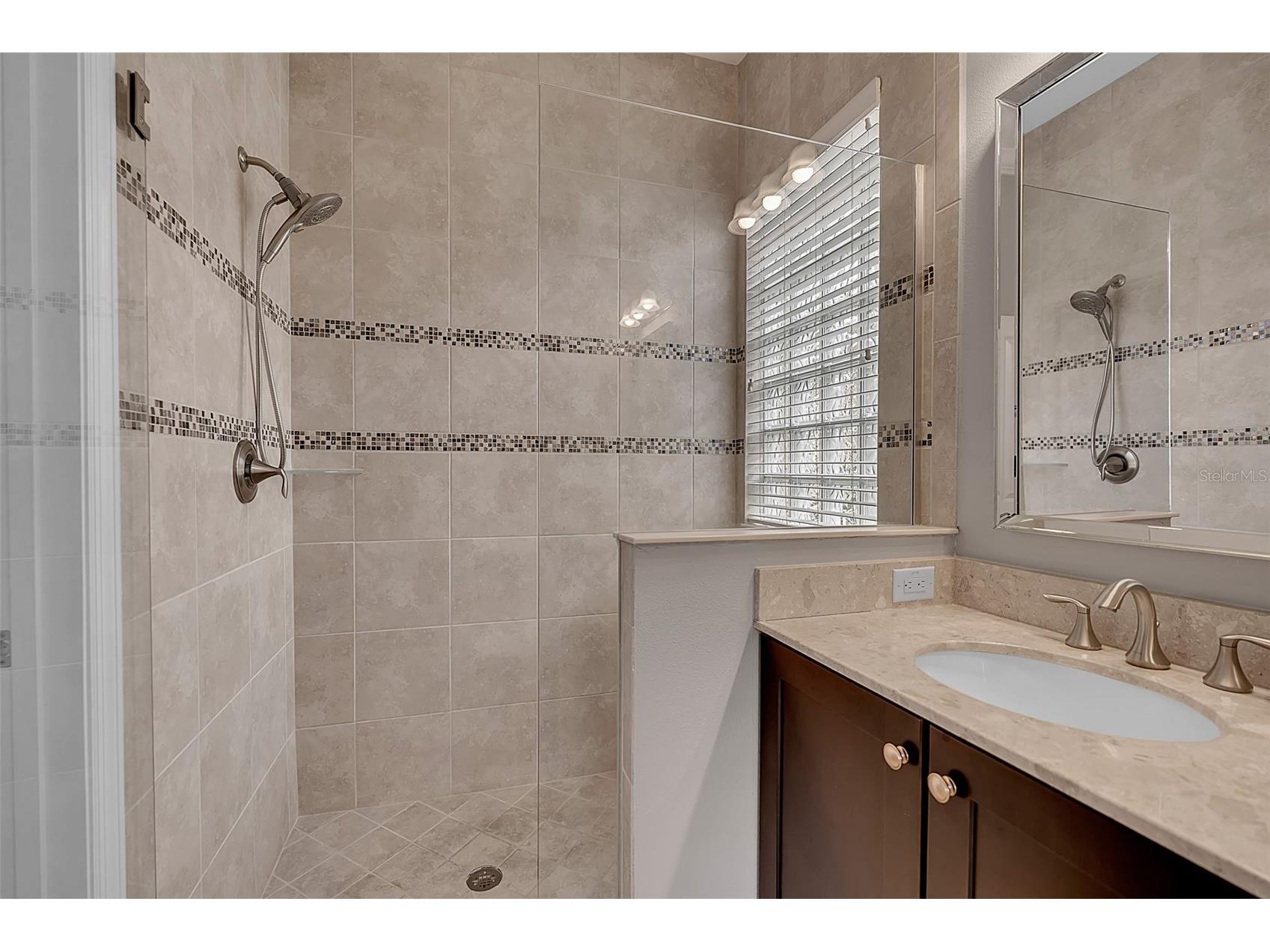 10612 Glencorse Terrace Bradenton FL 34211 A4696203 image26