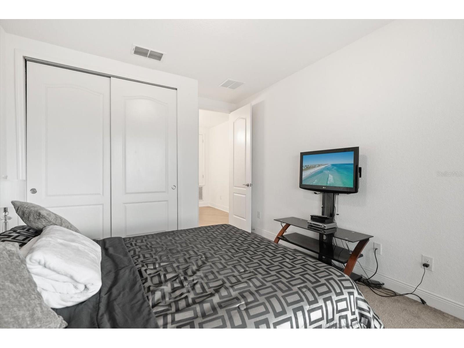 10613 Belfry Circle Orlando FL 32832 O6376559 image28