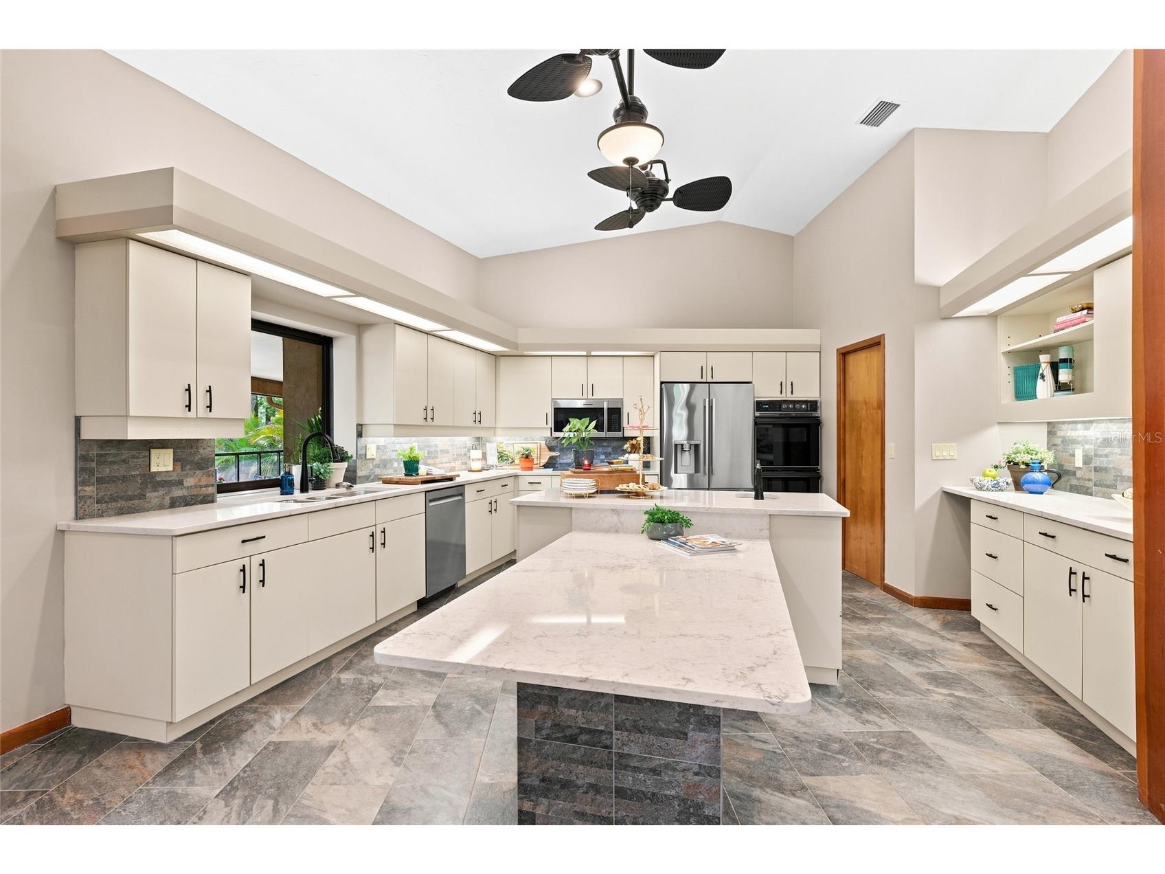 10616 Forest Run Drive Bradenton FL 34211 A4699885 image25