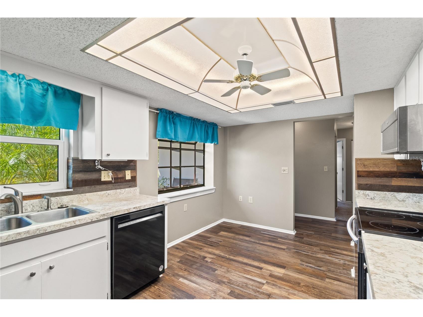 10616 Springwood Drive Port Richey FL 34668 TB8497180 image5