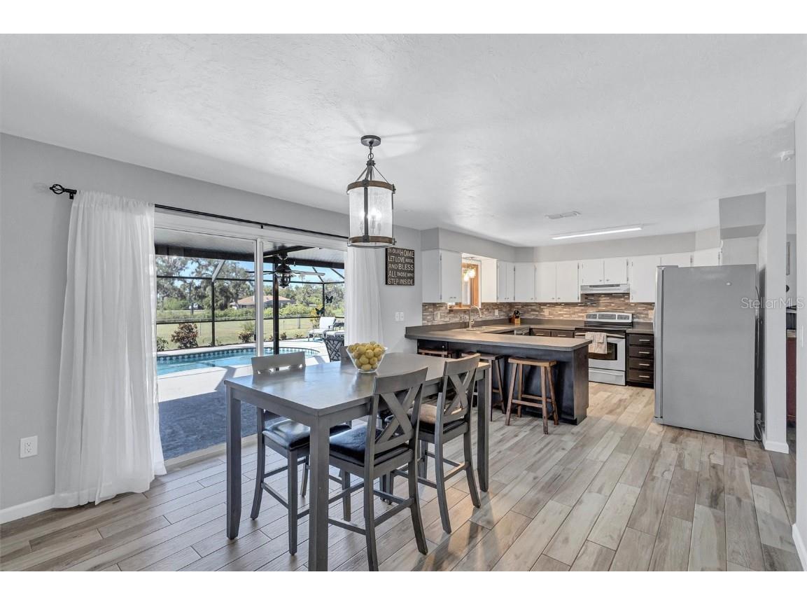 10617 31st Avenue E Palmetto FL 34221 A4668319 image8