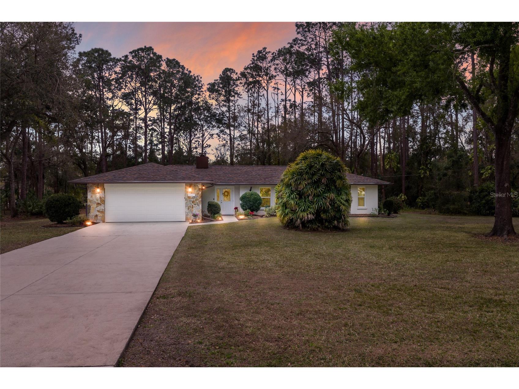 10617 Forest Run Drive Bradenton FL 34211 A4684813 image1