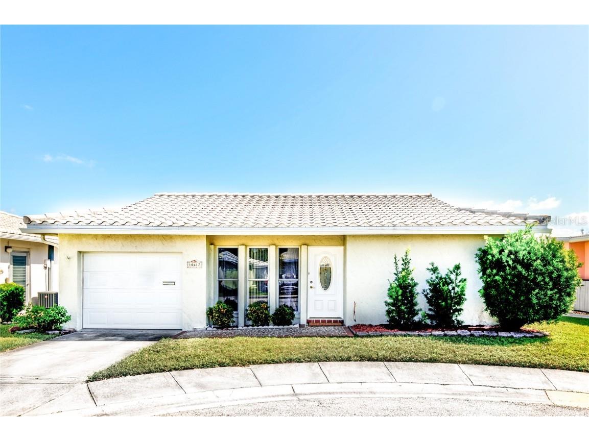 10617 Sandalwood Court N Pinellas Park FL 33782 TB8312355 image1