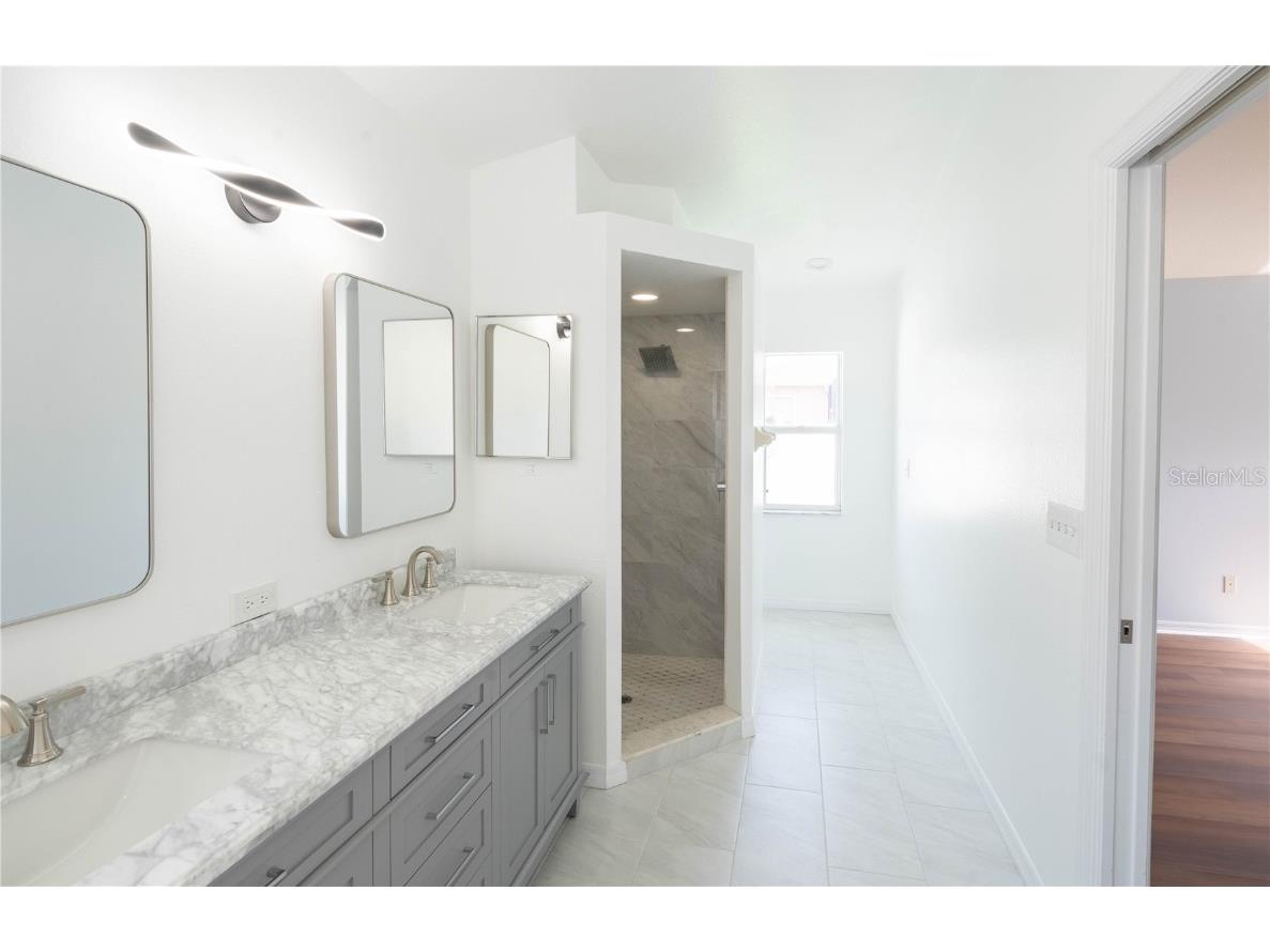 10618 Logan Chase Lane Riverview FL 33579 TB8418337 image18