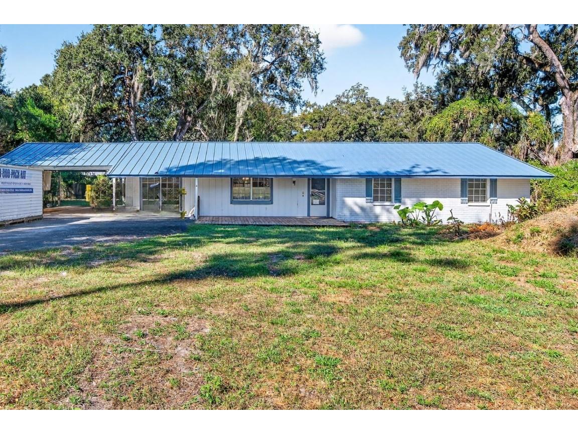 10618 Skewlee Gardens Drive Thonotosassa FL 33592 TB8440637 image1