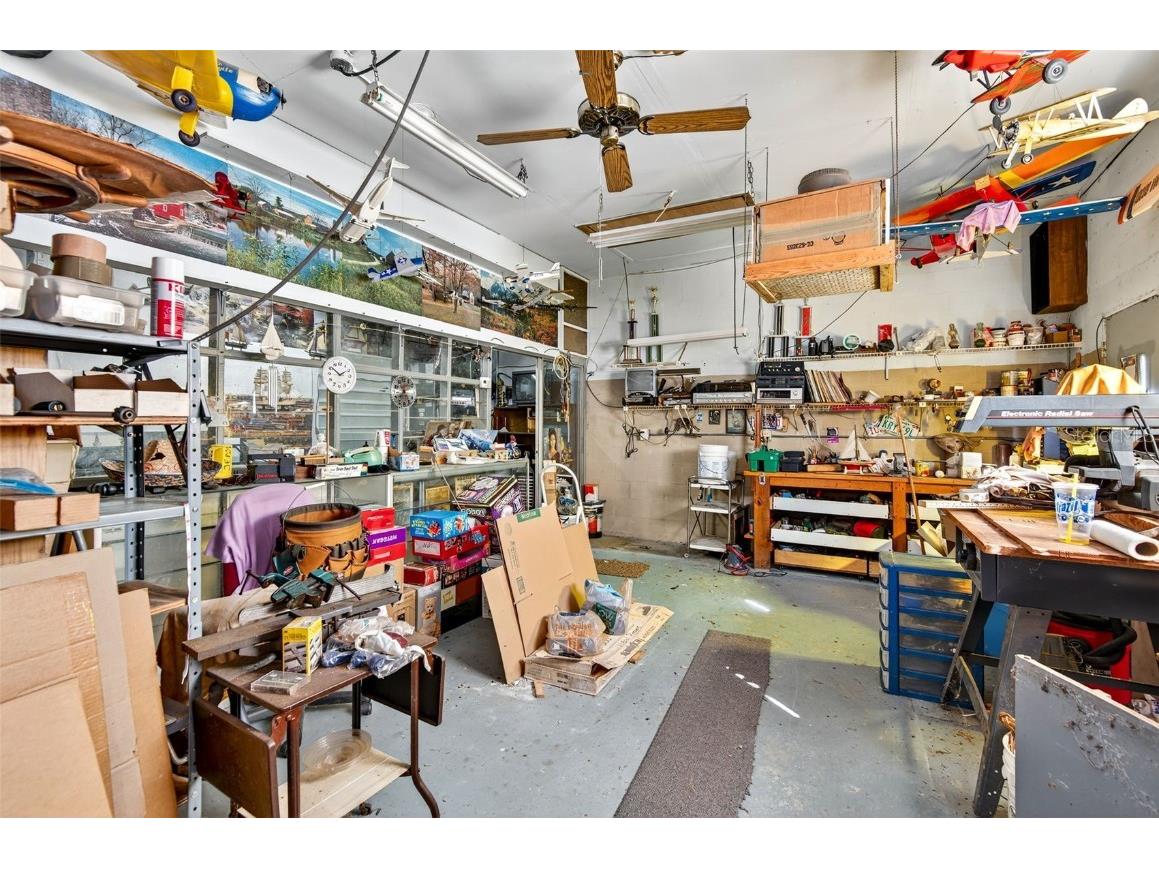 10618 Skewlee Gardens Drive Thonotosassa FL 33592 TB8440637 image16