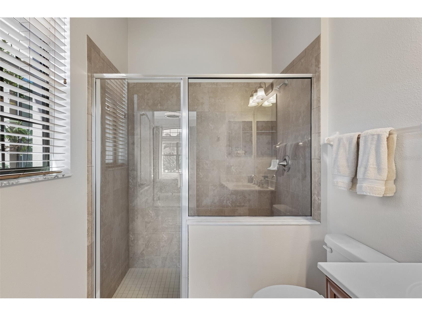10619 Glencorse Terrace Bradenton FL 34211 A4681170 image62