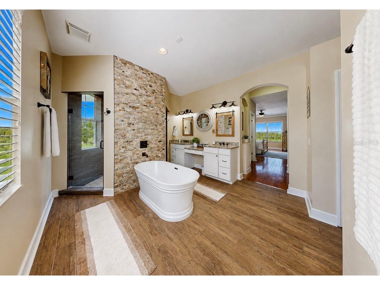 10619 Lithia Estates Drive Lithia FL 33547 TB8515659 image28