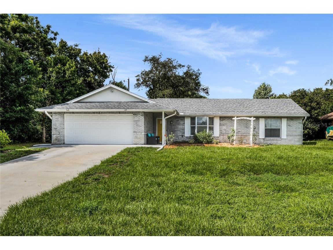 1062 Monterey Drive Deltona FL 32725 V4938313 image1